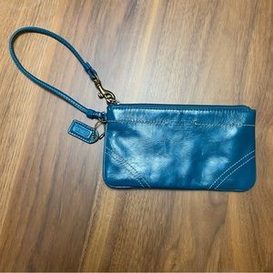 2000’s Coach wristlet